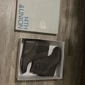 14th & Union gray wedge booties - new in box - never worn!